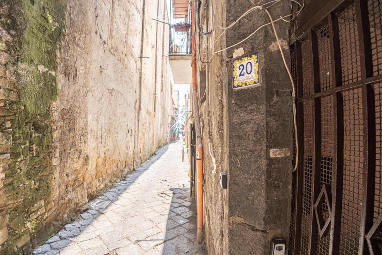 Casa Vacanze Decumano 18 Neapol Exteriér fotografie